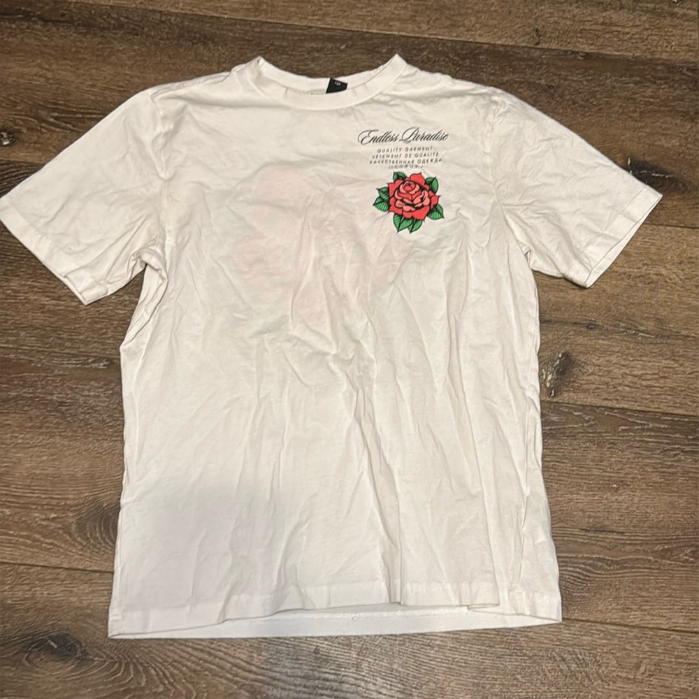 H&M tee medium‎